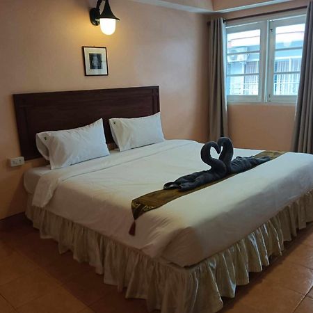 Nid Huahin Hotel Exterior photo