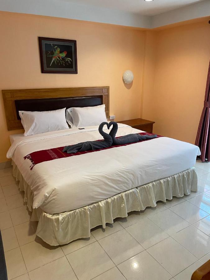 Nid Huahin Hotel Exterior photo